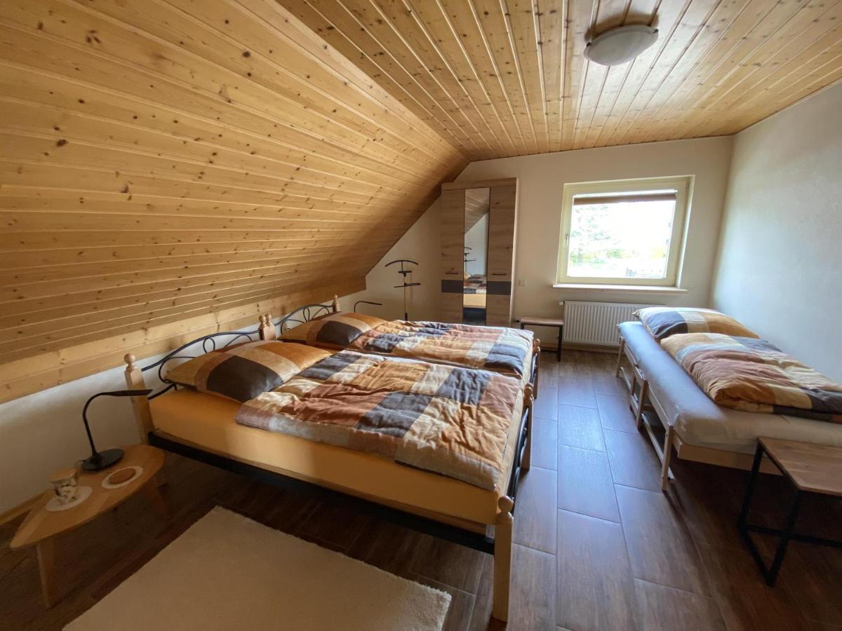 Ferienwohnung Feriendomizil Marika Kottenheim Exterior foto